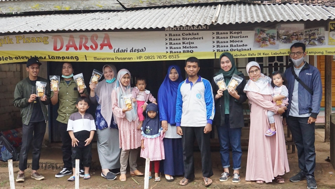 Read more about the article Dosen Prodi Teknologi Pangan ITERA kunjungi UMKM Keripik Darsa di Lampung Timur