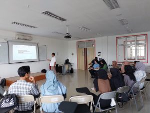 Read more about the article Program Studi Teknologi Pangan (PSTP) ITERA Sukses Selenggarakan Ruang Prestasi: “How to be a Good Presenter”