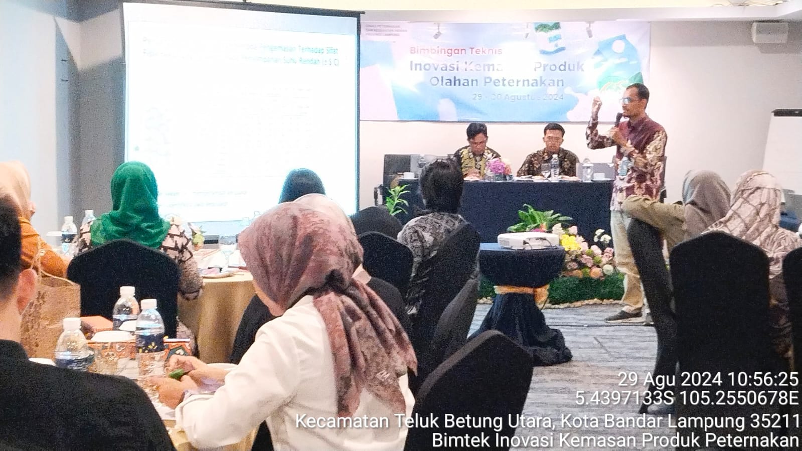 You are currently viewing Dosen Tekpang Itera Perkenalkan Inovasi dan Keunggulan Ragam Kemasan Olahan Produk Peternakan